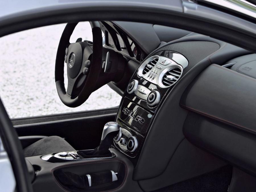  Mercedes-Benz SLR McLaren 722 Edition 2006 года  (фото 215 из 294)
